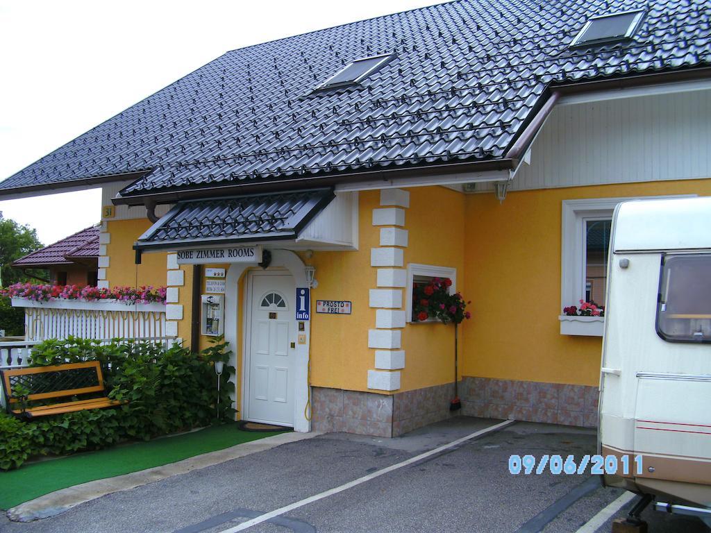 Mekina Guesthouse Maribor Extérieur photo