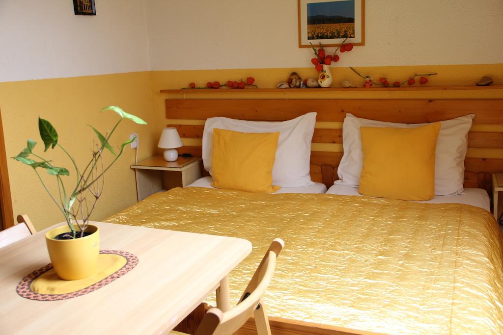 Mekina Guesthouse Maribor Chambre photo