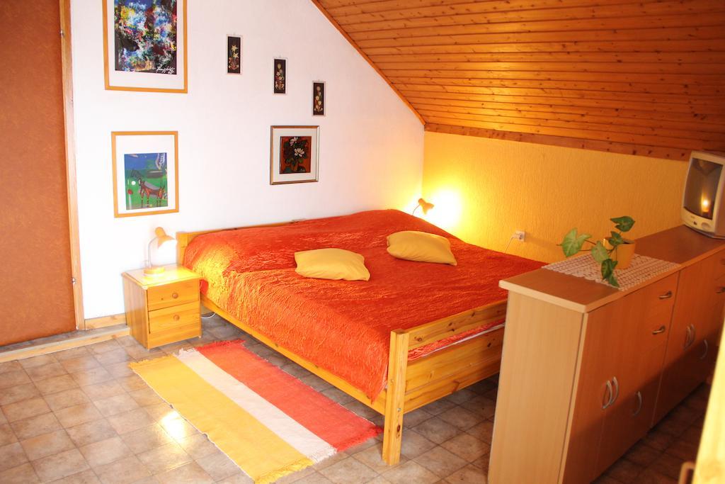 Mekina Guesthouse Maribor Chambre photo